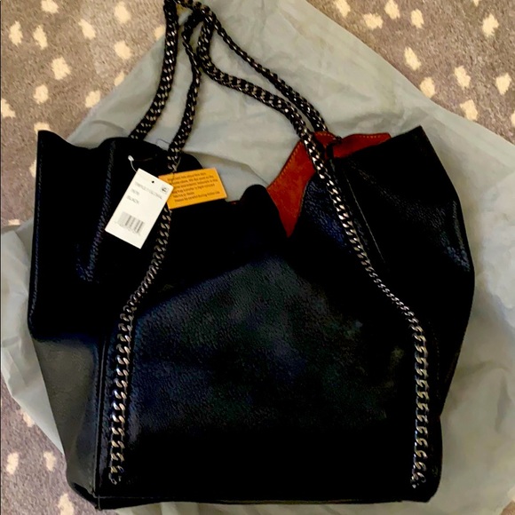 Brand New vegan tote chain strap & make up bag - Picture 6 of 7